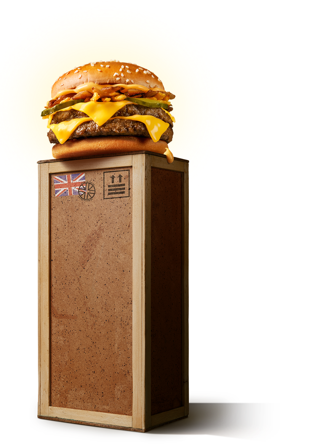 Philly Cheese Stack sobre caixa de madeira