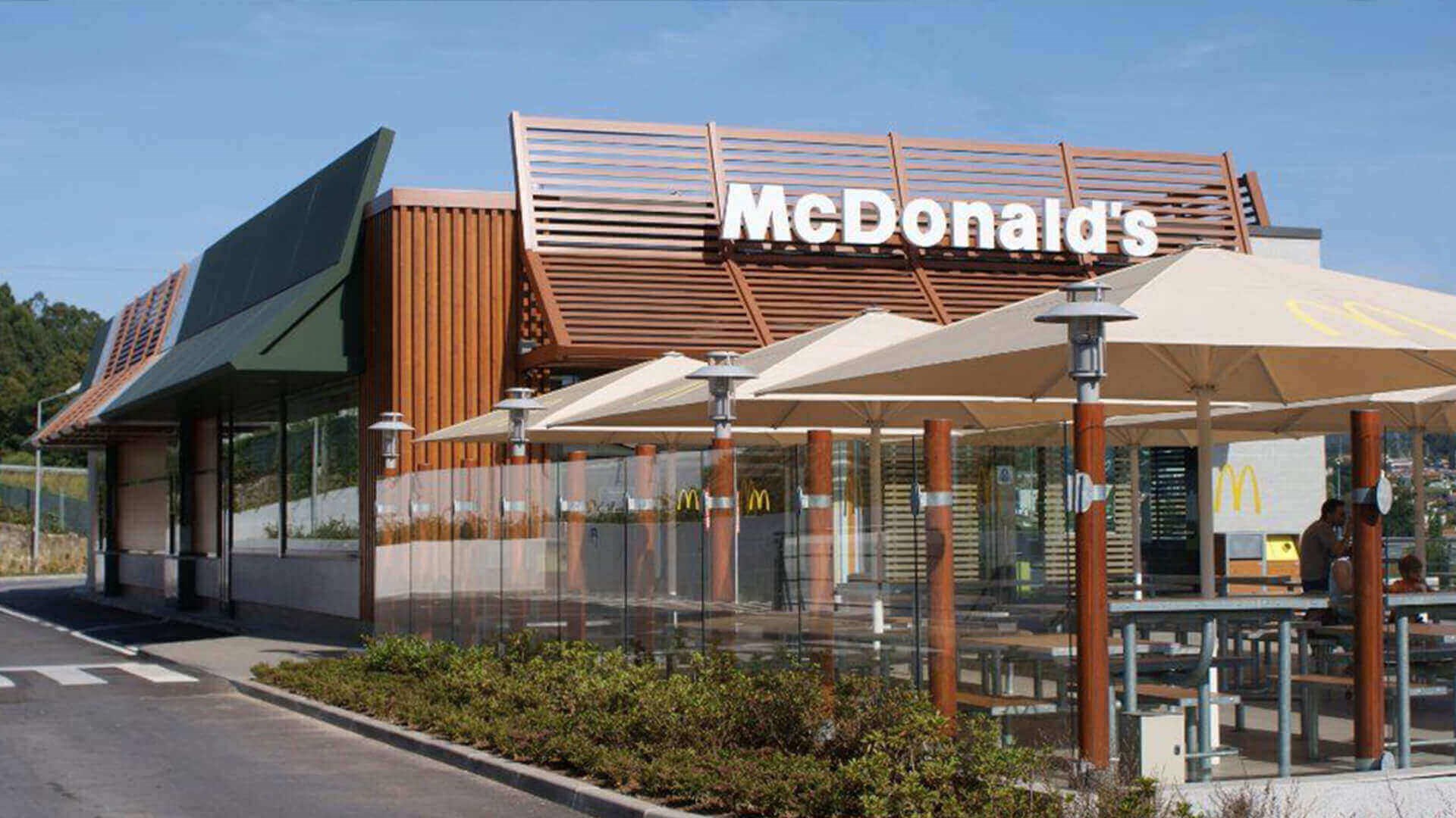 Restaurante Pa o De Arcos McDonald s Portugal o-mcdonald-s-mais-bonito-do-mundo-fica-em-portugal