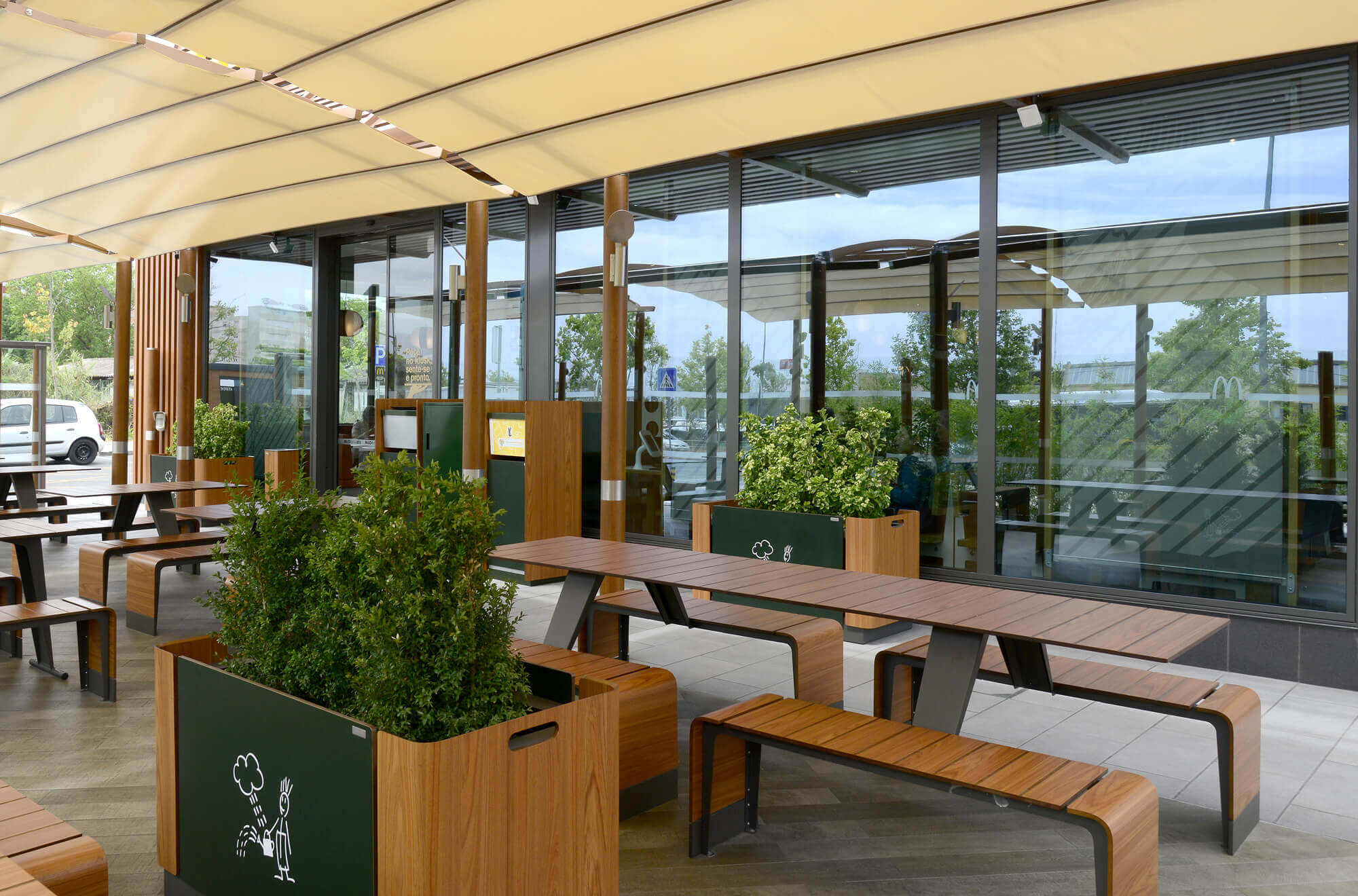 Mcdonald's Marechal Gomes da Costa