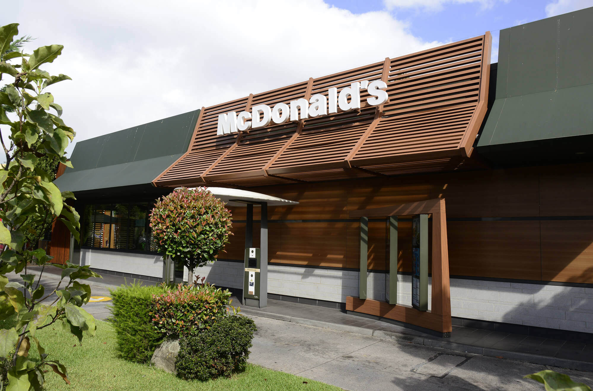 Exterior do restaurante McDonald's
