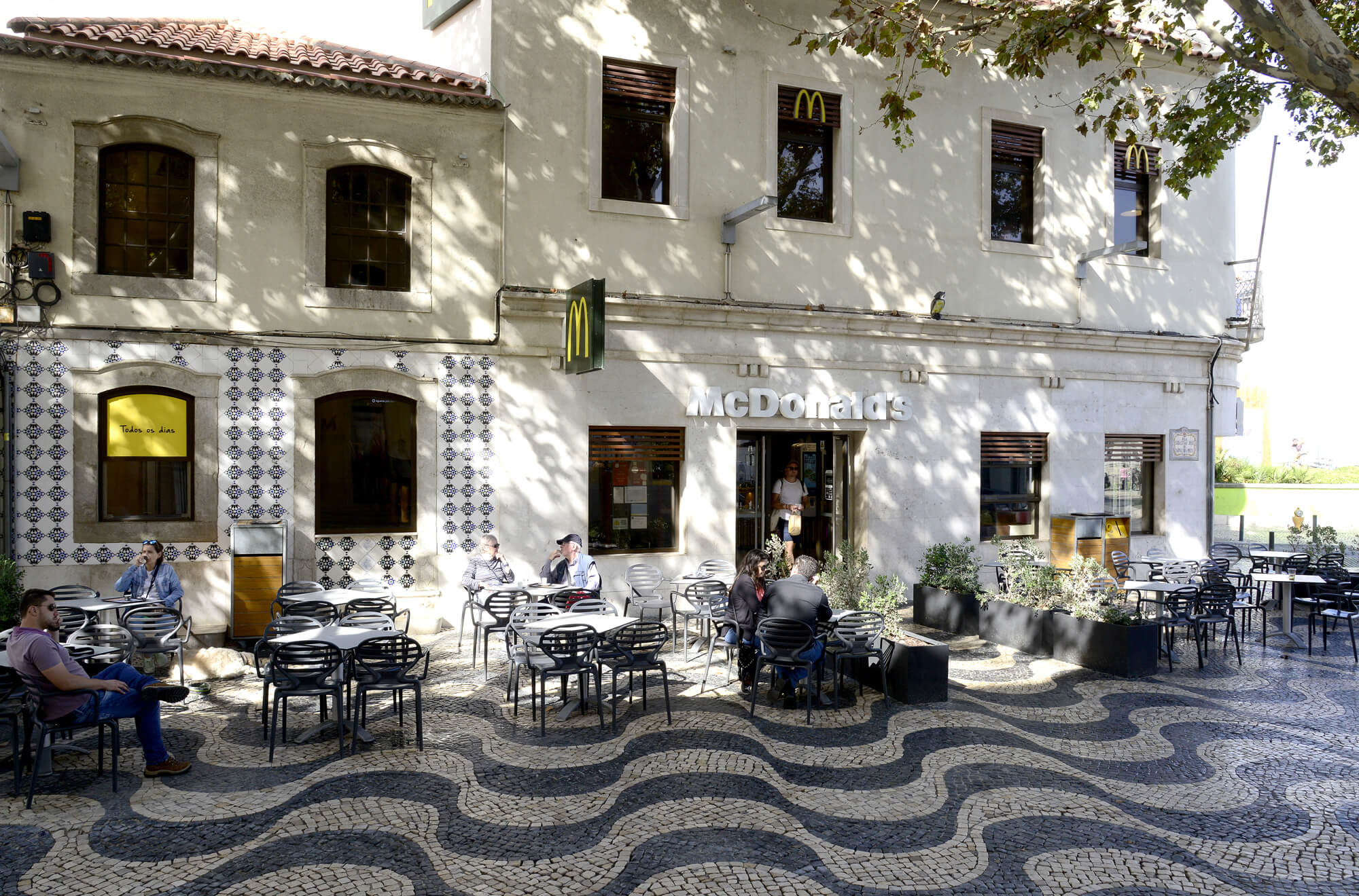 Exterior do restaurante McDonald's