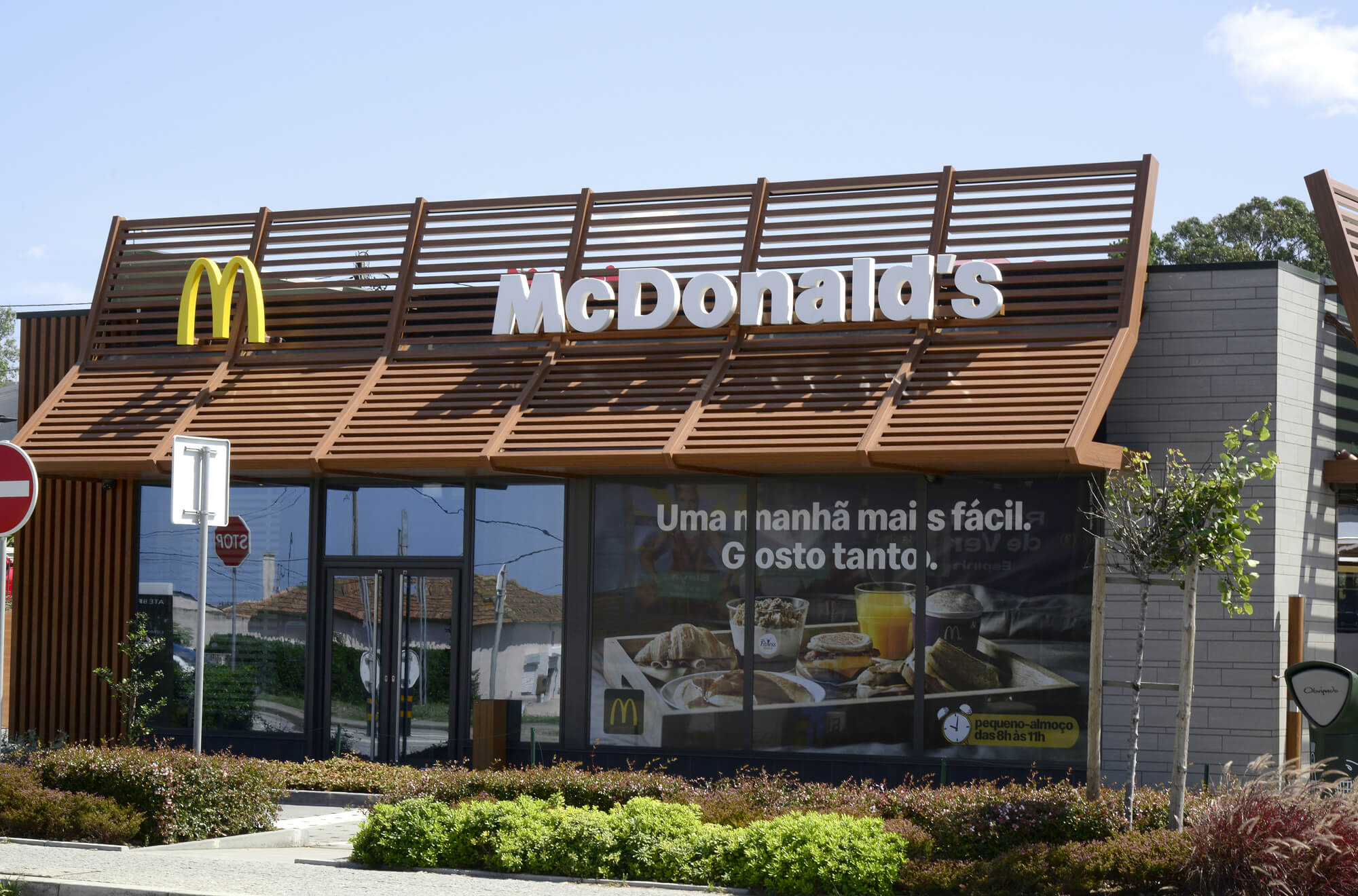 Exterior do restaurante McDonald's