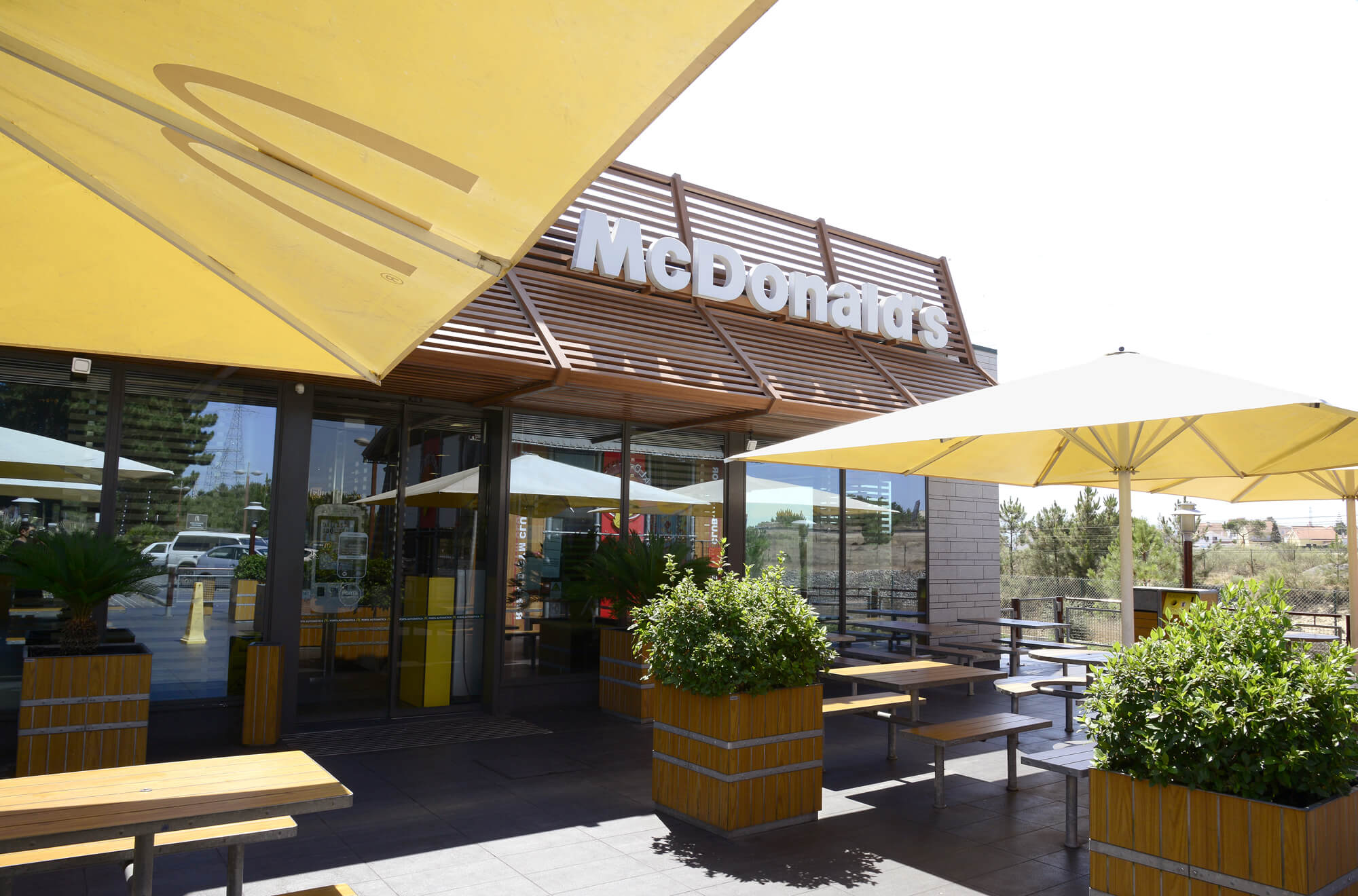 Exterior do restaurante McDonald's