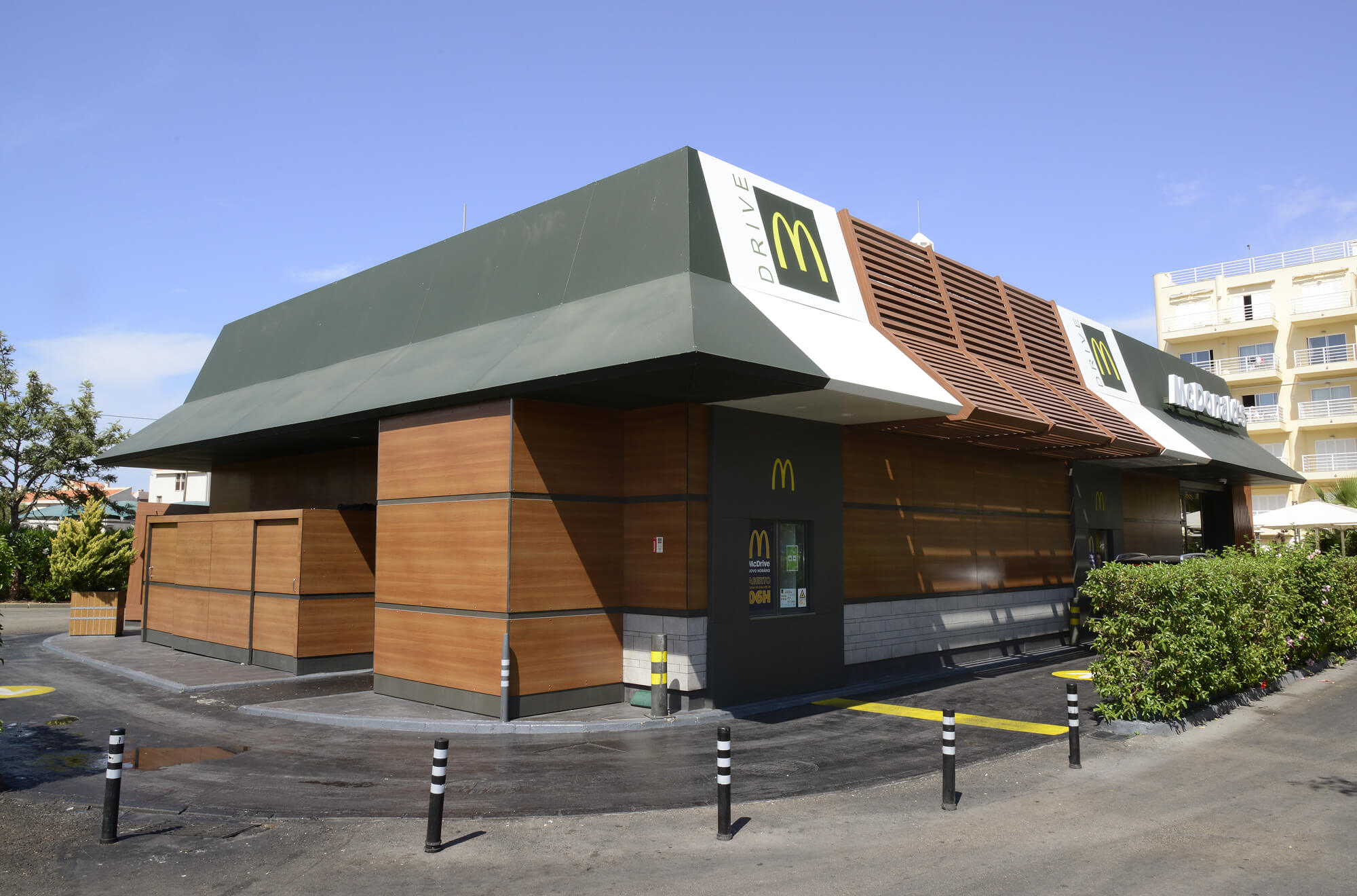 Exterior do restaurante McDonald's