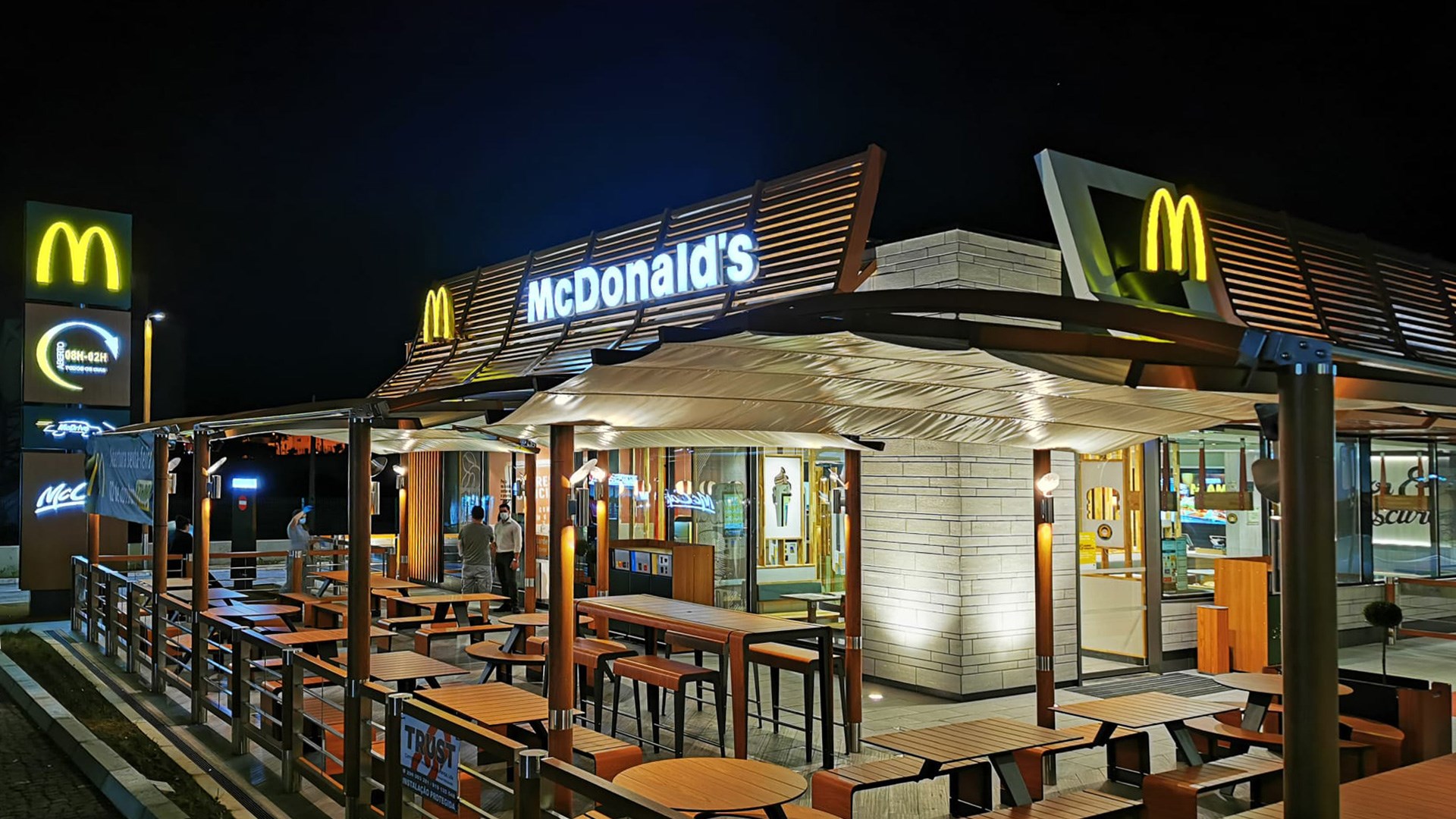 Restaurante Angra do Heroísmo | McDonald's Portugal